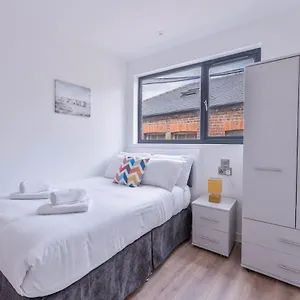 Modern And Bright In Sheffield